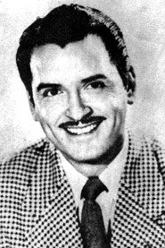 Raúl Martínez (TMDB 1077818)